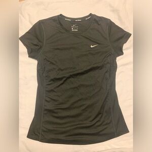 Nike women’s Drive- FIT T shirt